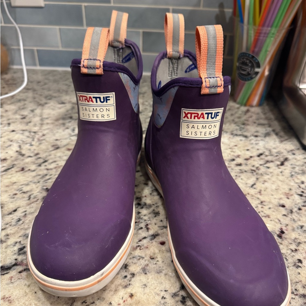 XTRATUF Salmon Sisters Women's Purple Waterproof Ankle Boots